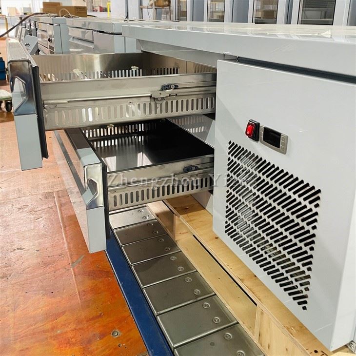Refrigerated Worktable 4